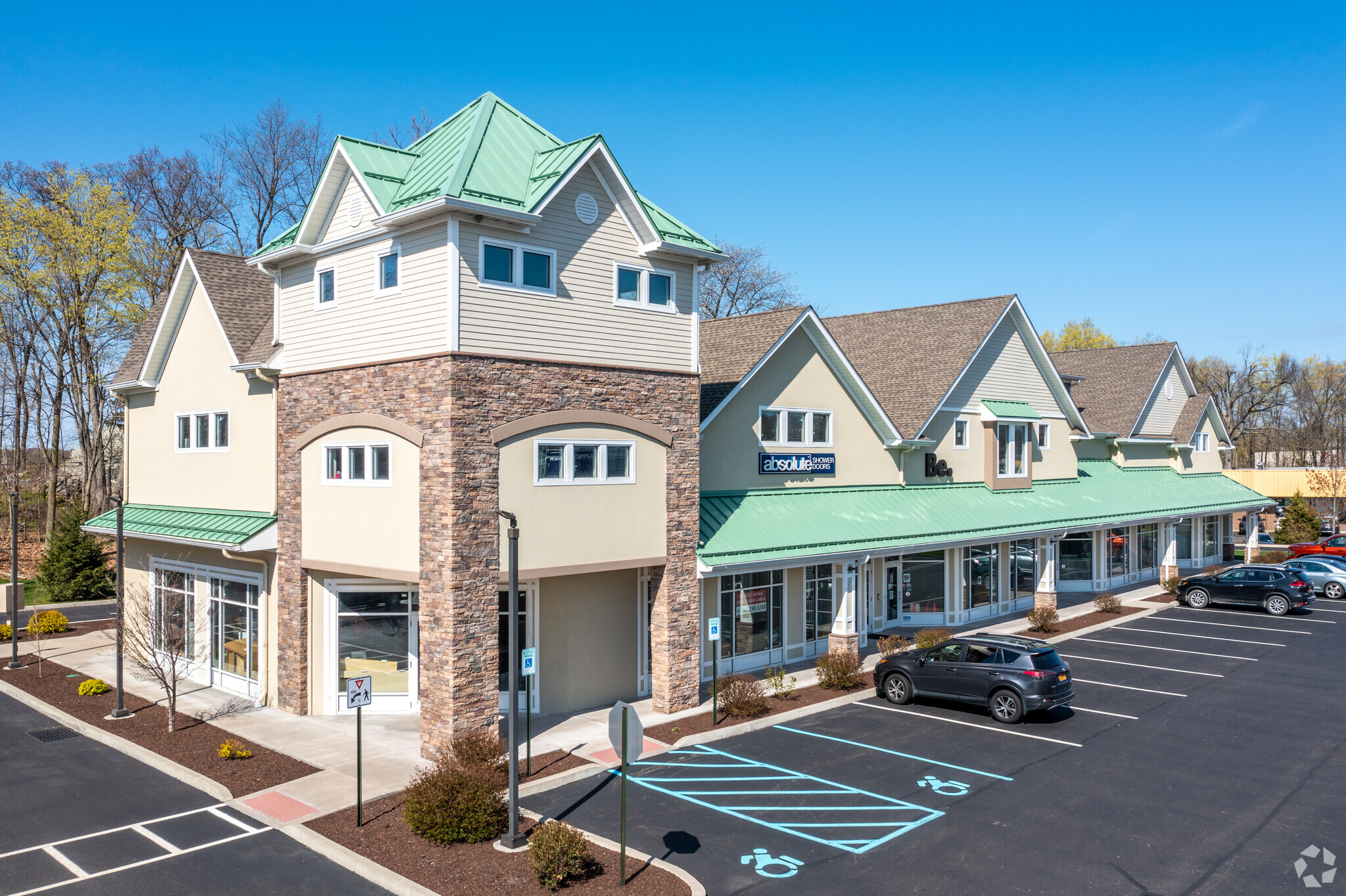 Osborne Square - Prime Retail / Restaurant Location